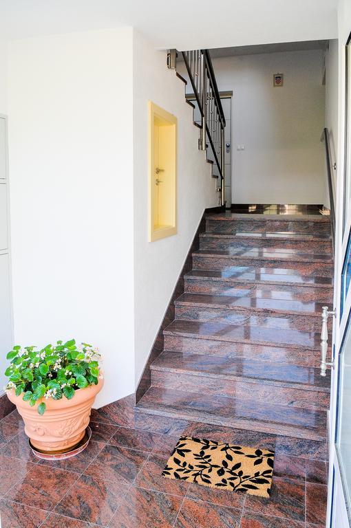 ספליט Apartments Anamarija מראה חיצוני תמונה