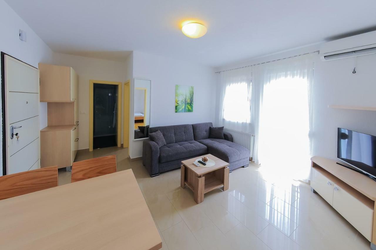 ספליט Apartments Anamarija מראה חיצוני תמונה