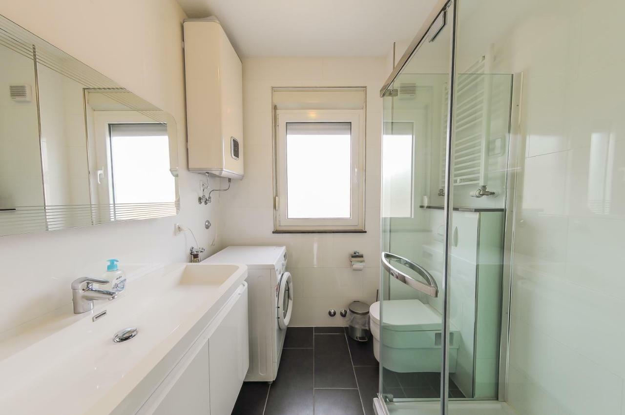 ספליט Apartments Anamarija מראה חיצוני תמונה