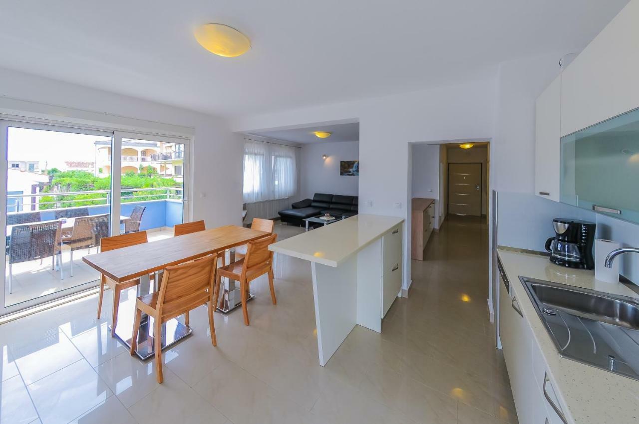 ספליט Apartments Anamarija מראה חיצוני תמונה
