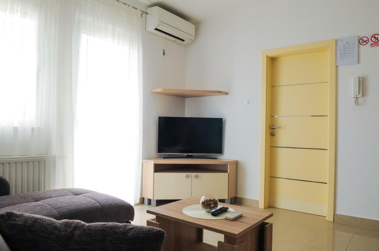 ספליט Apartments Anamarija מראה חיצוני תמונה